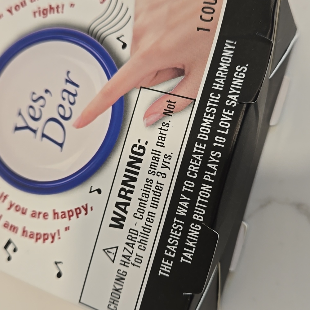 Yes Dear Talking Button New In Box - Picture 6 of 6